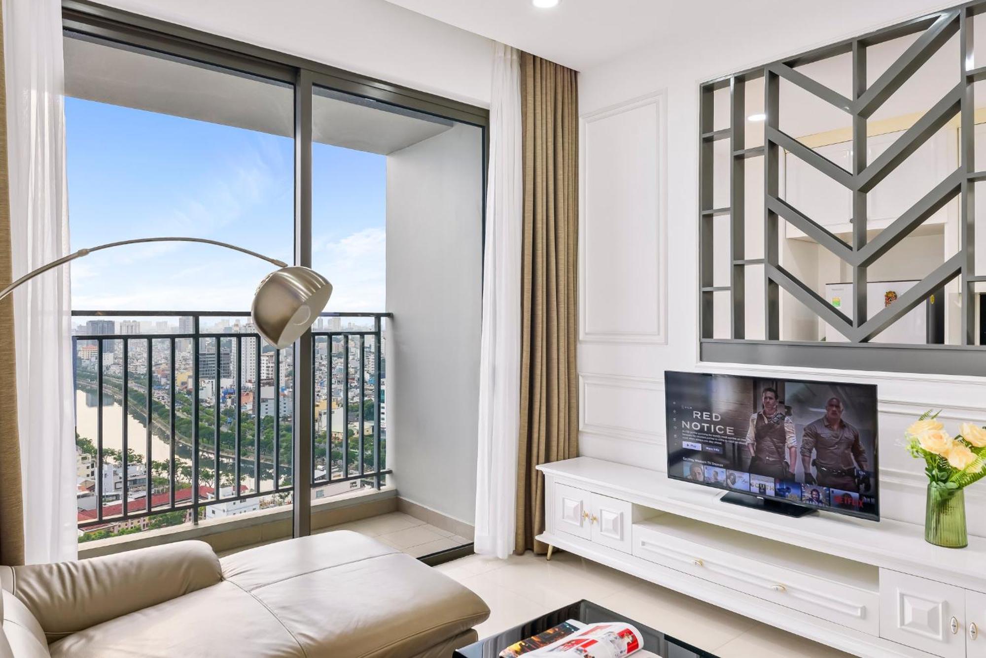 Rem Rivergate Garden Pool Signature - Free 4G Sim For 3 Nights Booking Ho Chi Minh-staden Exteriör bild