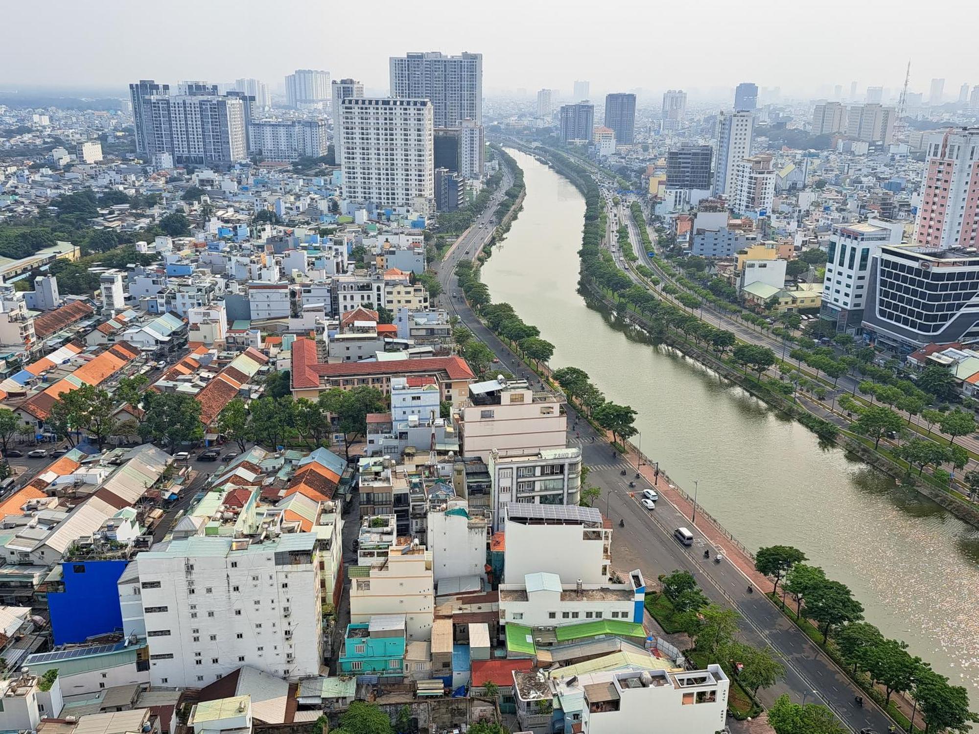 Rem Rivergate Garden Pool Signature - Free 4G Sim For 3 Nights Booking Ho Chi Minh-staden Exteriör bild