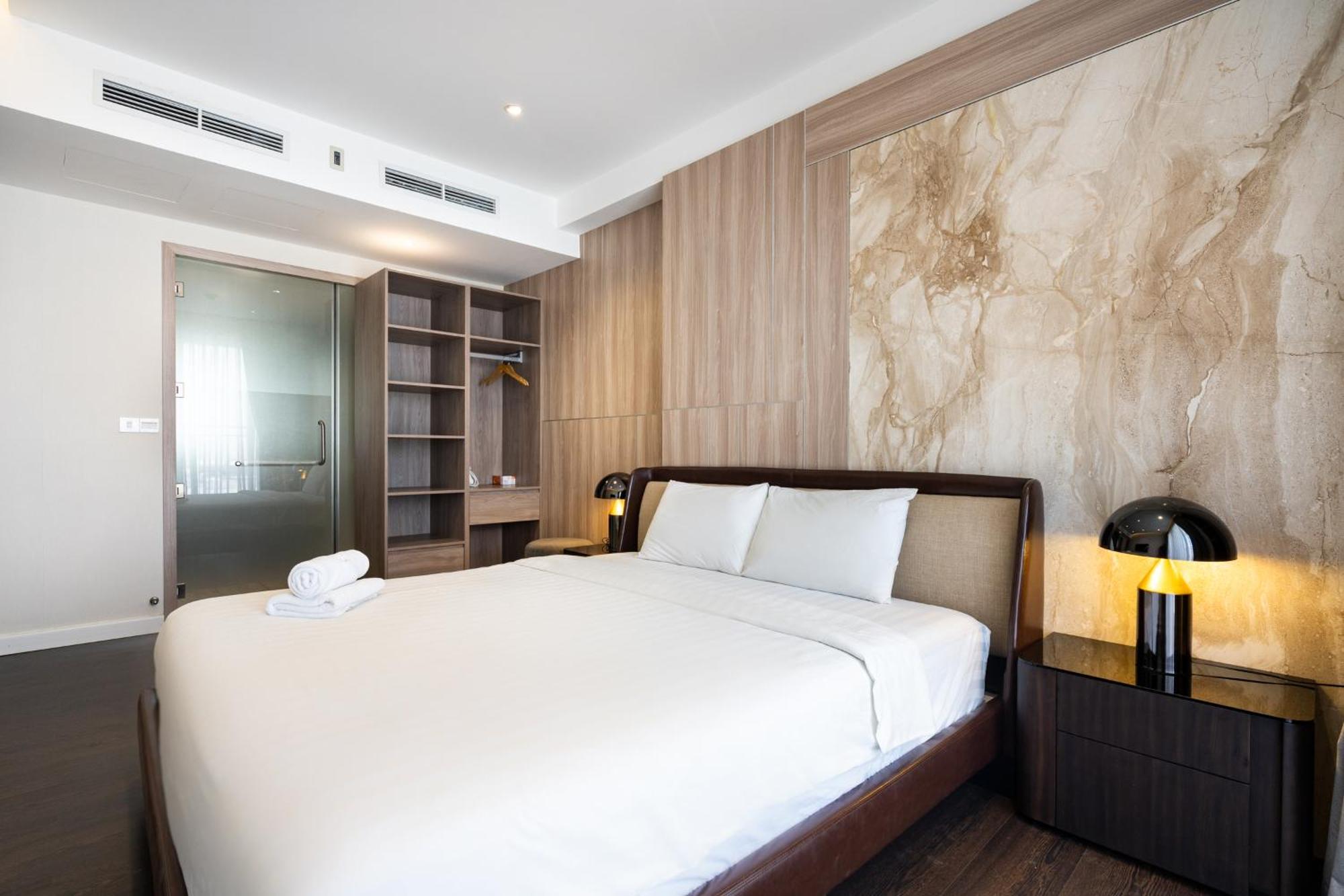 Rem Rivergate Garden Pool Signature - Free 4G Sim For 3 Nights Booking Ho Chi Minh-staden Exteriör bild